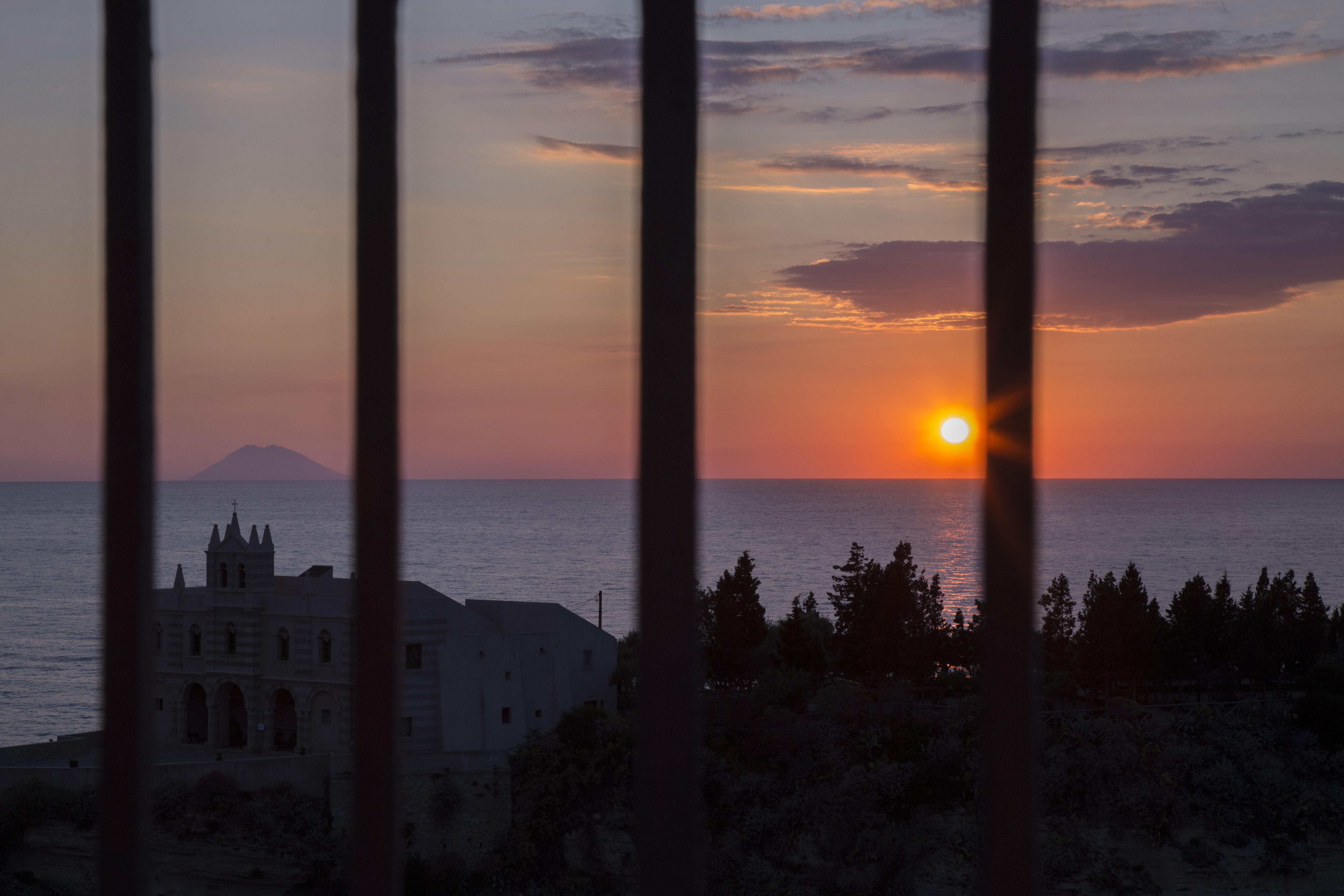 La Dolce Vita A Tropea Eksteriør billede