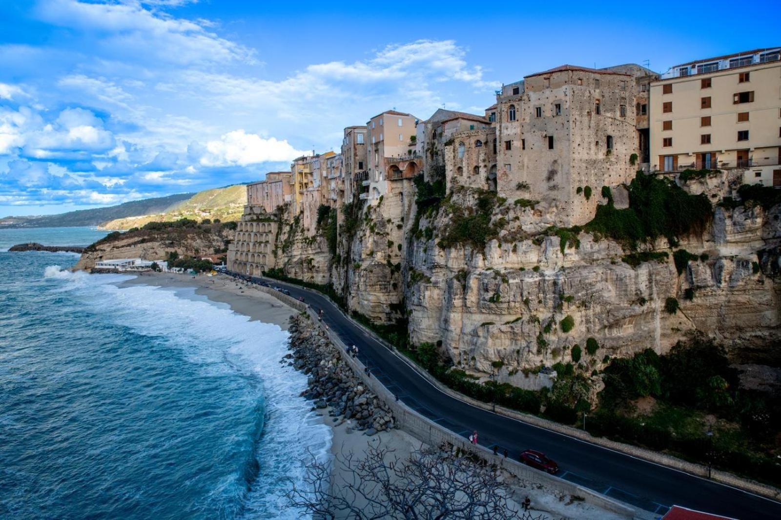 La Dolce Vita A Tropea Eksteriør billede